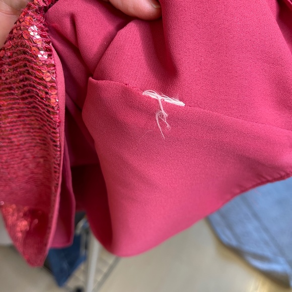 VTG Barbie Pink Sequin Retro Glam Crop V-Neck Tank Top - Picture 10 of 10